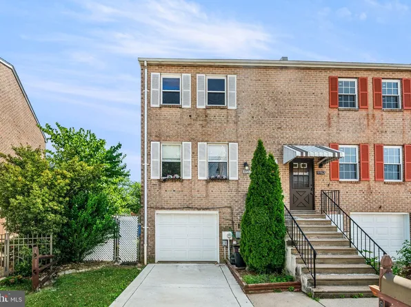 9980 S Canterbury Rd, Philadelphia, PA 19114