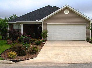 18 Whitestone Ct, Hattiesburg, MS 39402