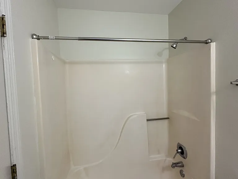 104 Glenside Ct — Photo 10