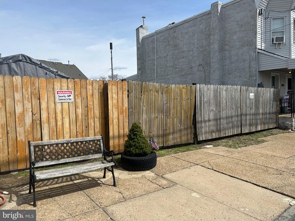 2877-79 Hedley St, Philadelphia, PA 19137