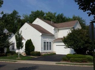 55 Thistle Dr, Paramus, NJ 07652