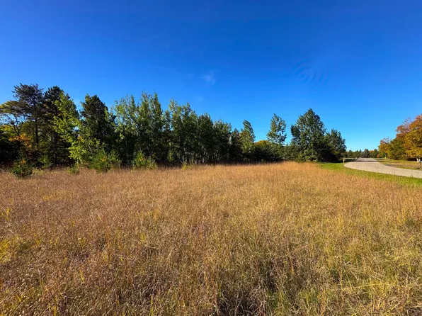 Golf View Dr NE, Bemidji, MN 56601
