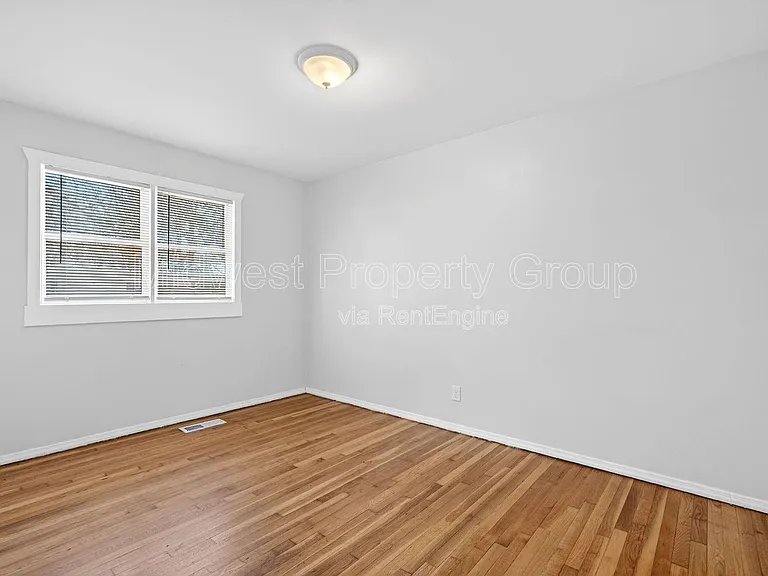 1540 Aspen Dr — Photo 10