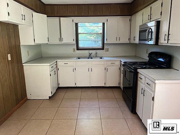 3rd image of 9186 Cottonwood Dr