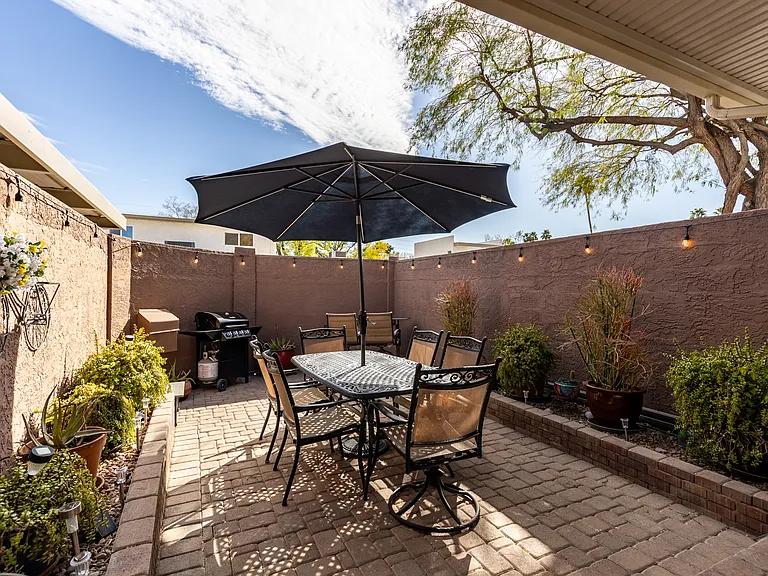 7715 E Vernon Ave — Photo 37