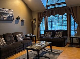 165 Woods Rd, Palmerton, PA 18071