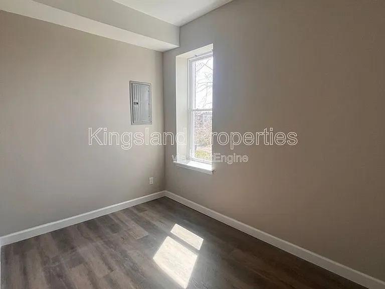 4574 Evans Ave #A — Photo 9