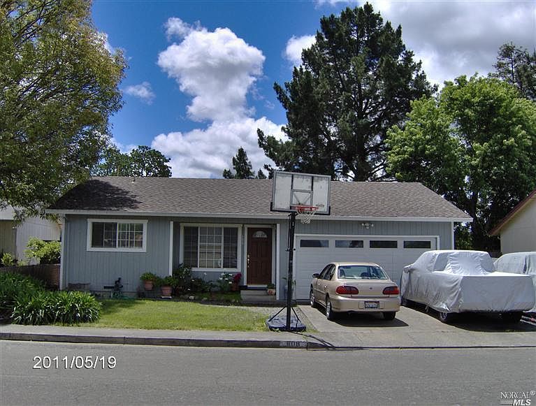 1st image of 608 Park Glen Dr