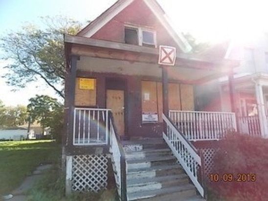 2nd image of 6405 S Damen Ave