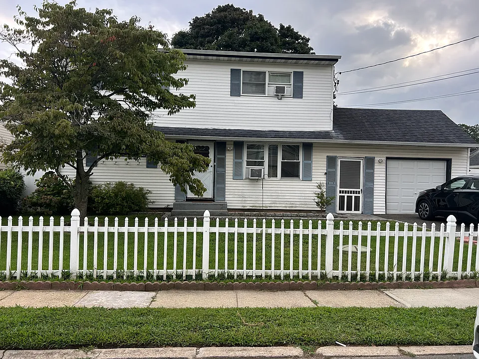 8 Central Ave #1