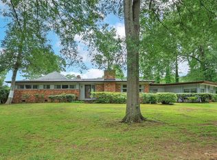 208 Sweetbriar Rd, Greenville, SC 29615