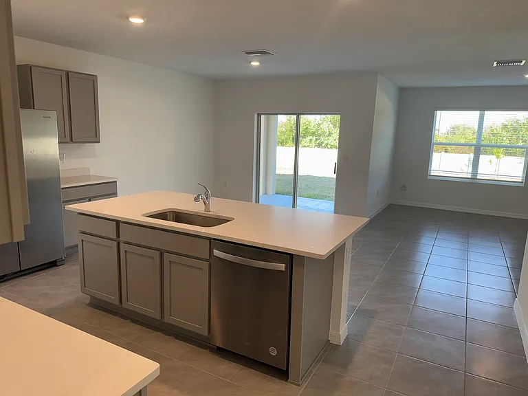 7232 Broad River Ave — Photo 6
