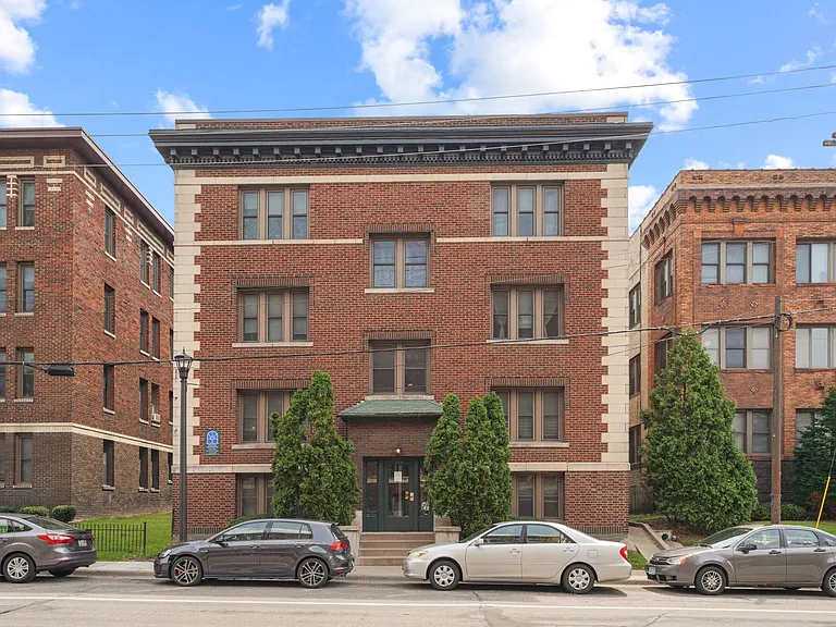 The Park Apartments — Photo 131