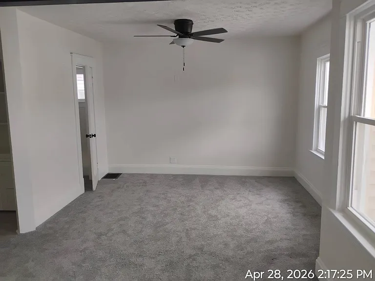 4309 Gifford Ave — Photo 24