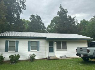 1141 Gunter Rd, Florence, MS 39073