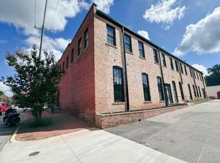 202 S Main St #205, Warrenton, NC 27589