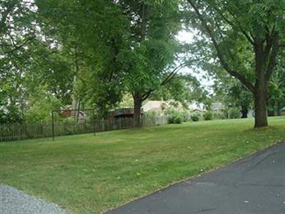 3rd image of 50 West St #2
