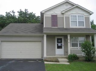 414 E Camden Ln, Round Lake Beach, IL 60073