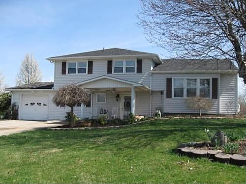 1st image of 646 Courtland Cir