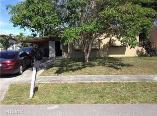 3765 SW 40th St, Hollywood, FL 33023