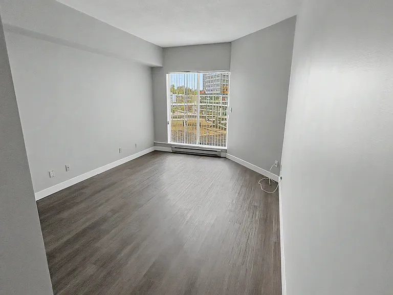 5733 Cambie St — Photo 19