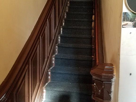 2nd image of 153 W 131st St