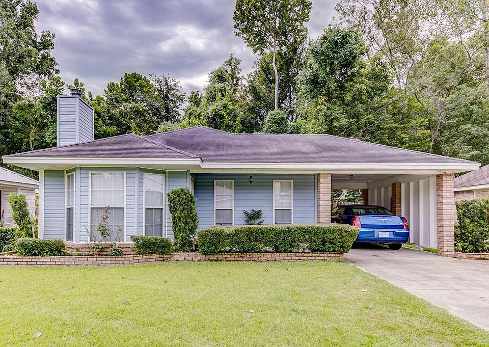 1st image of 131 Fleetwood Dr