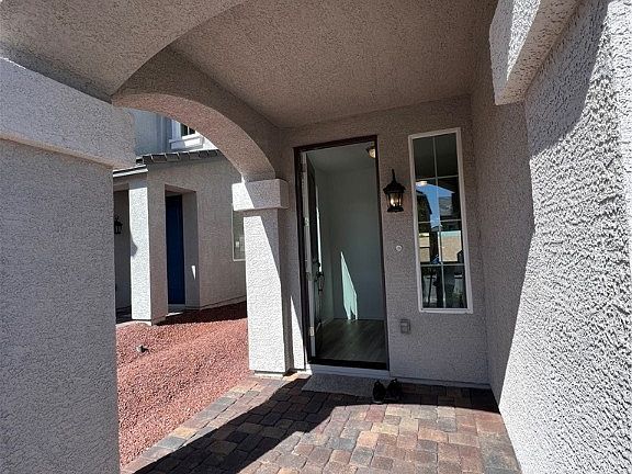 3rd image of 5364 Crossgates Ave
