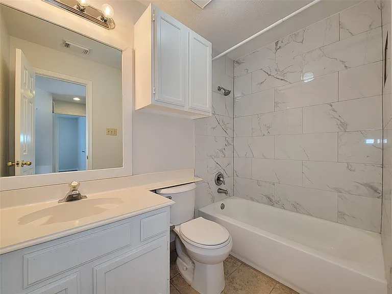 17403 Canyon Knoll Dr — Photo 34