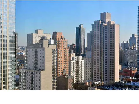 Sold by Realmart Realty LLC | media 19