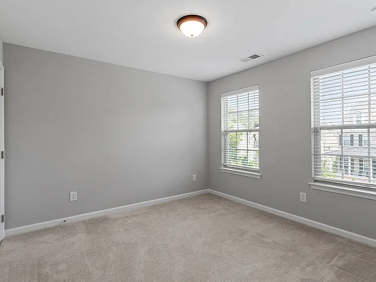 1121 Survada Ln — Photo 16