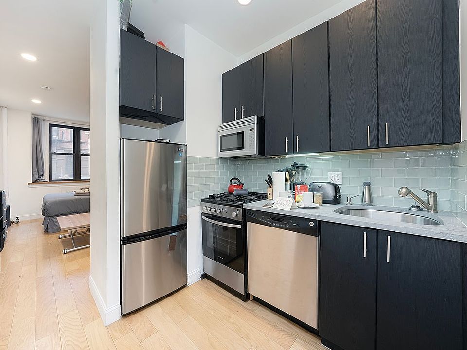 1st image of 237 E 88th St APT 104