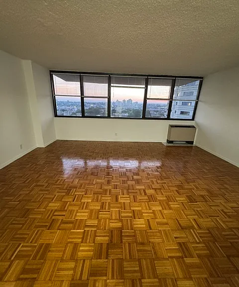 280 Marin Blvd #19F — Photo 5