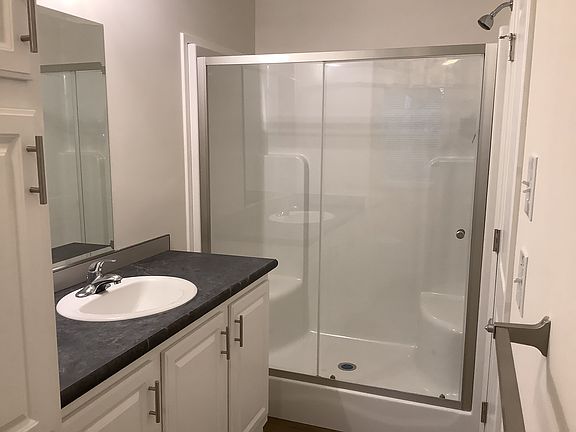 5th image of 979 Essex St Lot 450-215