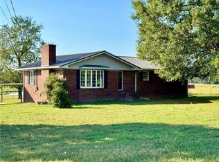 567 Pendley Rd SE, Calhoun, GA 30701