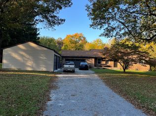 2623 Morris Ln, Girard, OH 44420