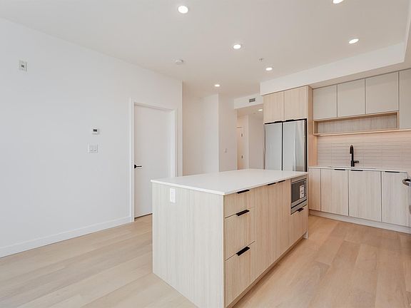 5th image of 3564 Ryder Hesjedal Way #A-212