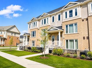 242 Law Dr #60, Guelph, ON N1E 0P7