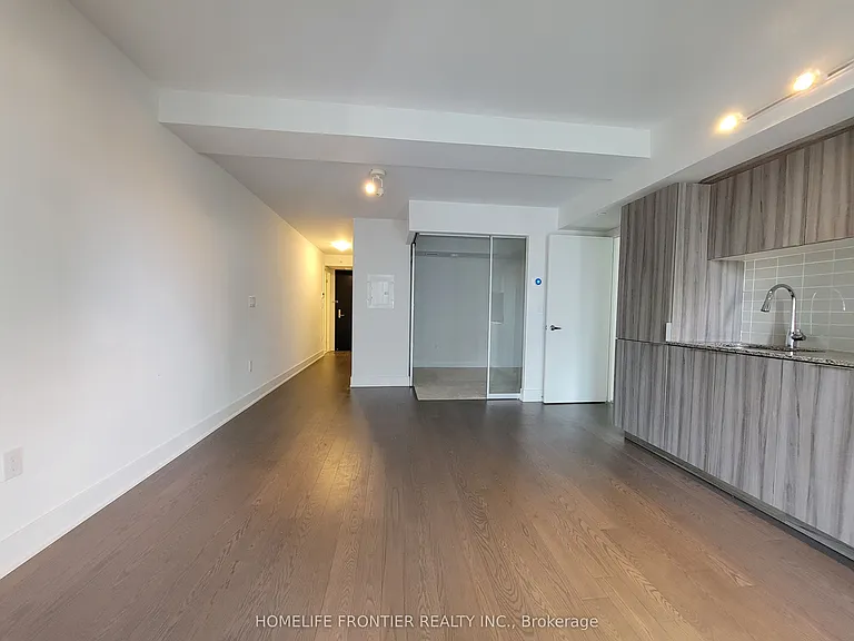 955 Bay St #1701 — Photo 17