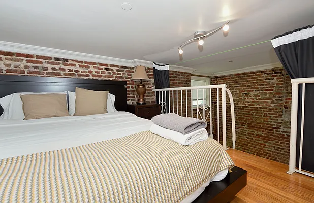 Rented by Highline Residential | media 18