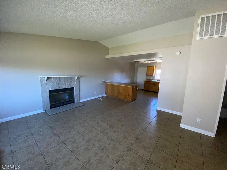21061 Nisqually Rd #C — Photo 2