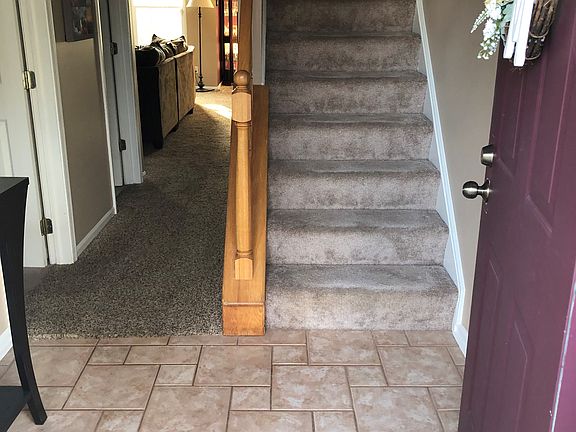 3rd image of 867 W Kensington Ln