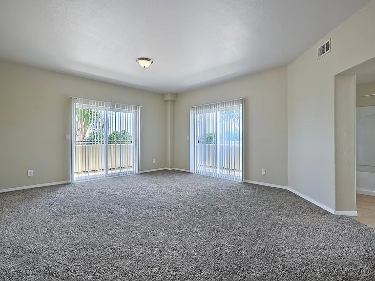 Harborview Apartments — Photo 56