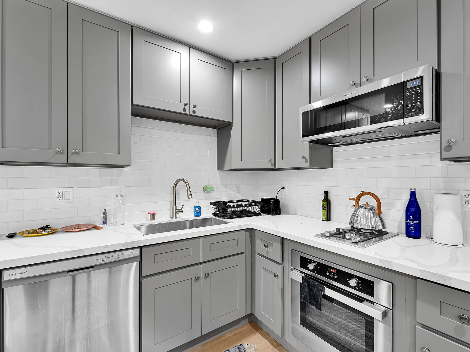 Studio, 385 sqft, $2,095 — Photo 4