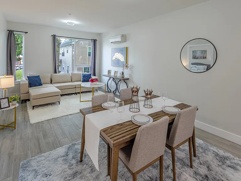 124-130 Ellis Ave #207 — Photo 3