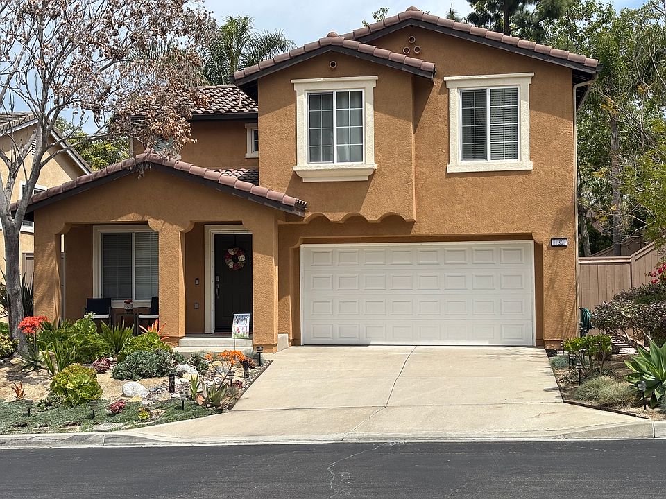 1st image of 132 Canyon Creek Way