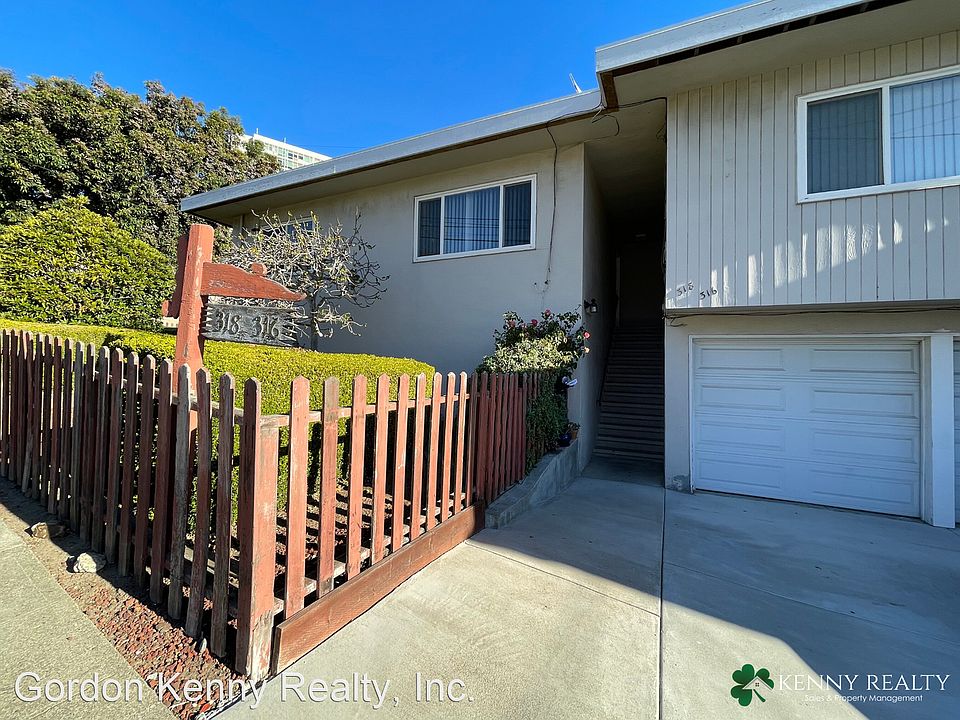 1st image of 318 Chapman Ave