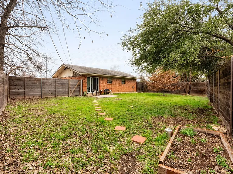 2408 Ventura Dr #A — Photo 23