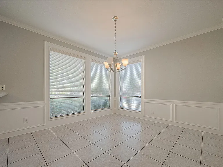 15714 Sylvan Lake Dr — Photo 14