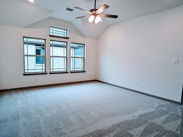 1813 Ordonez Dr — Photo 21